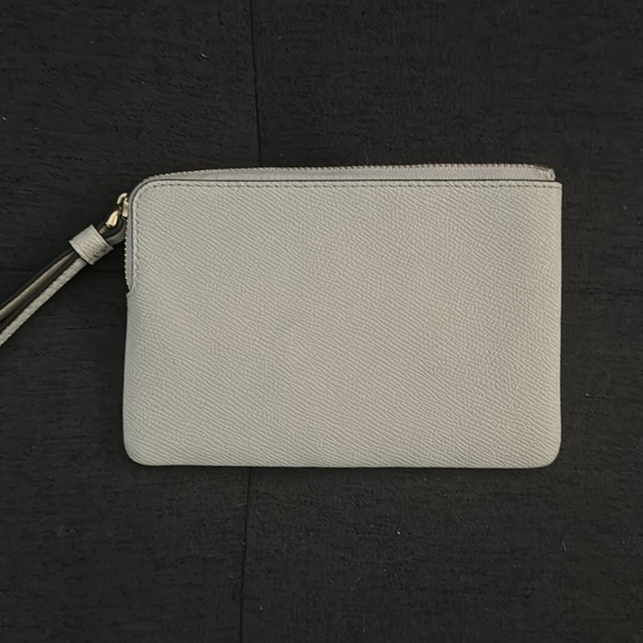 Coach Cross Grain Leather Corner Zip Wristlet Wallet -Chalk/white New With Tag - Picture 3 of 4